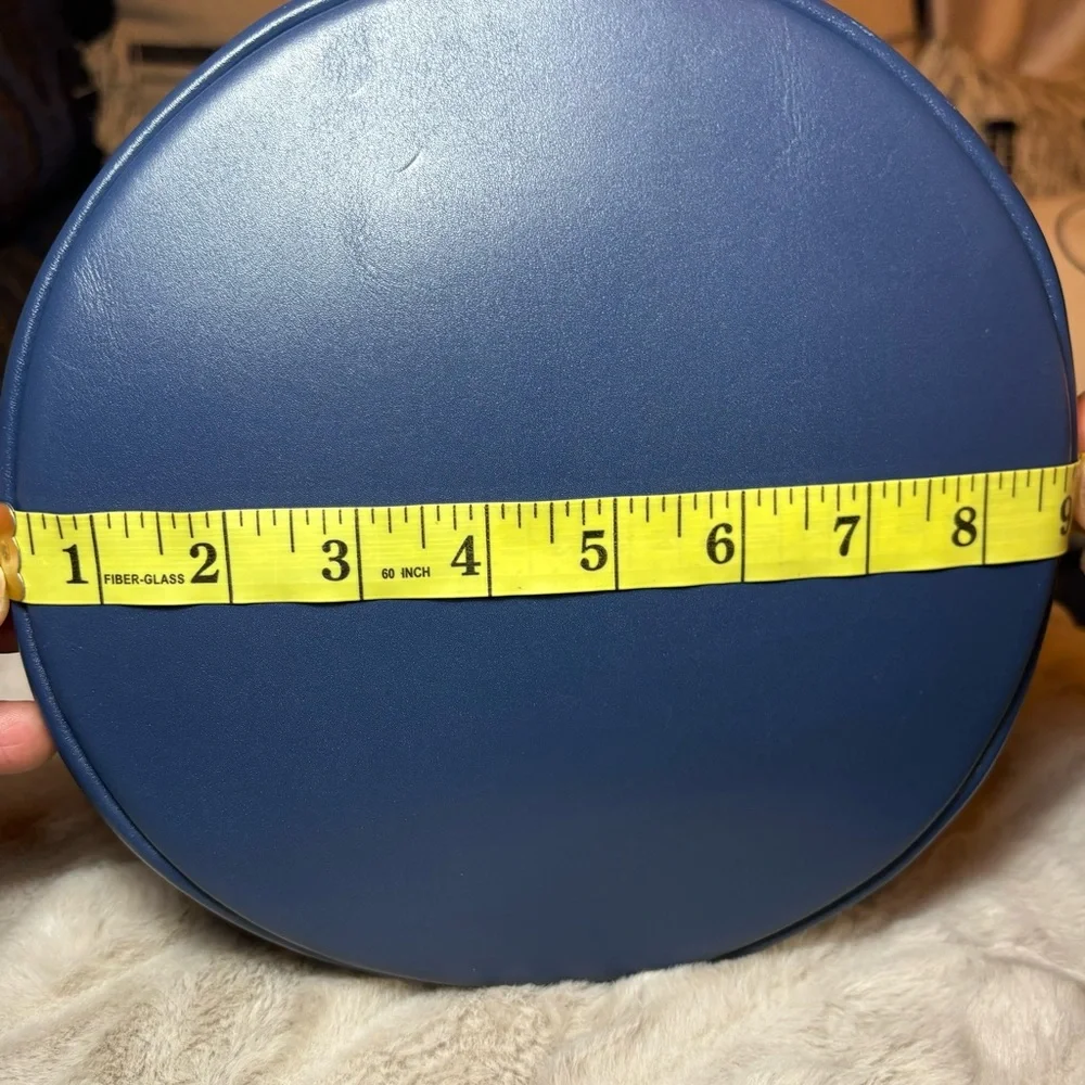 NWOT Building Block - Bucket Bag - Pristine Condition! - Picture 12 of 12